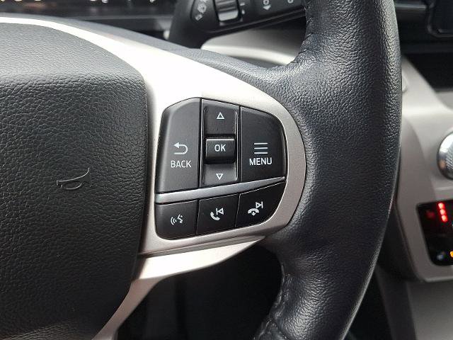 Certified 2022 Ford Explorer XLT w/ Equipment Group 202A AWD/4WD image 22