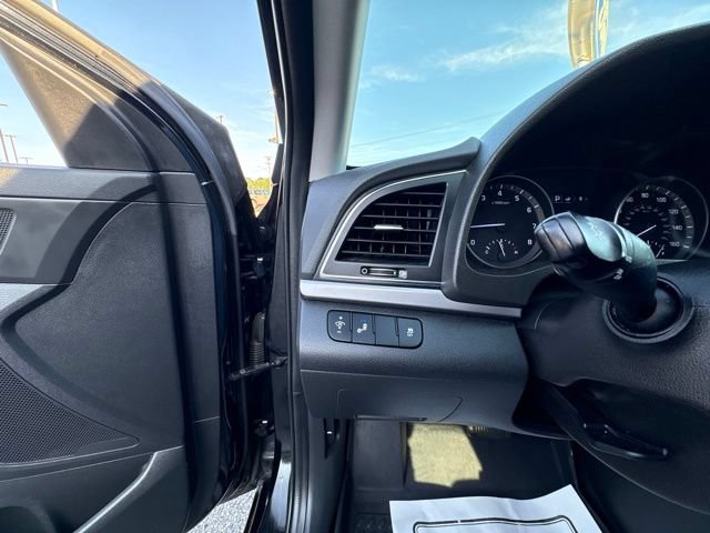 Used 2018 Hyundai Elantra SEL FWD image 15