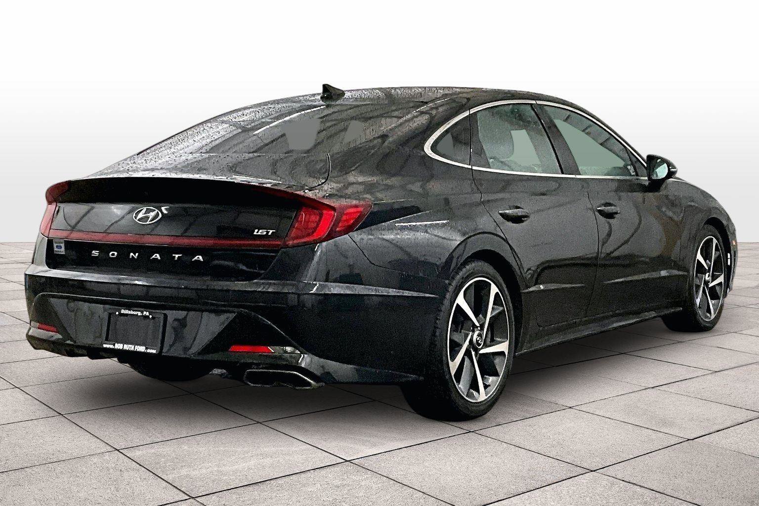 Used 2021 Hyundai Sonata SEL Plus w/ Tech Package image 11