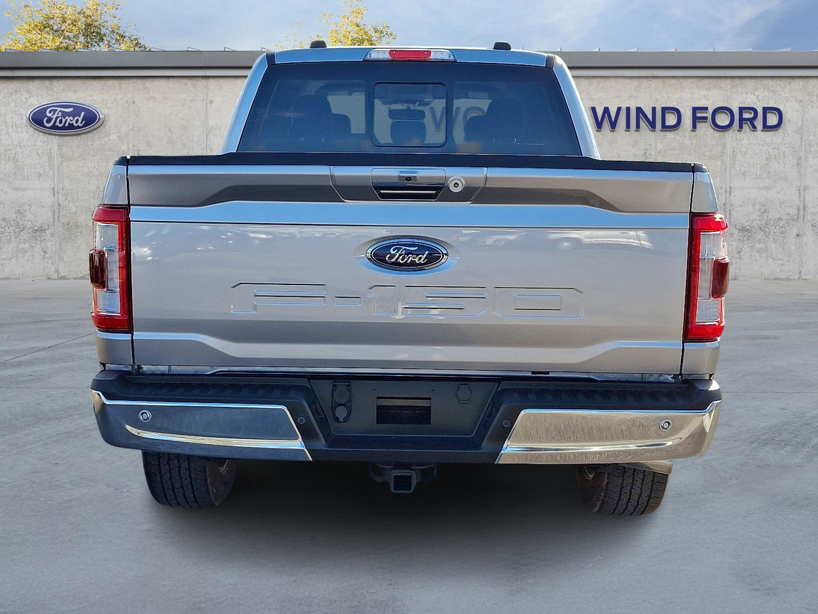 Certified 2021 Ford F150 Lariat w/ Equipment Group 502A High image 3
