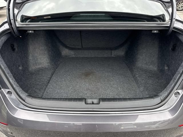 Used 2022 Honda Accord Touring image 11