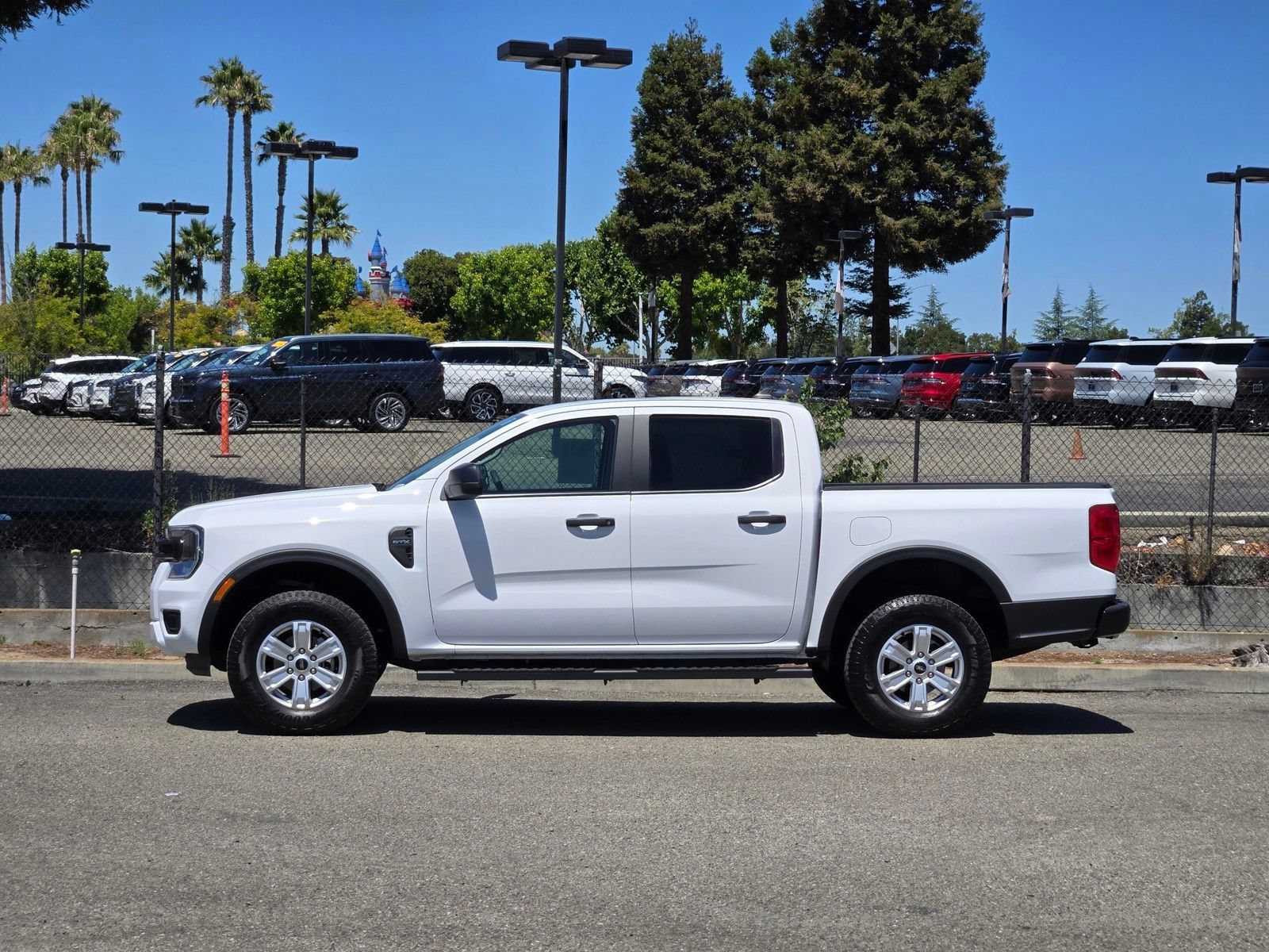 Certified 2024 Ford Ranger XL w/ Trailer Tow Package RWD image 7