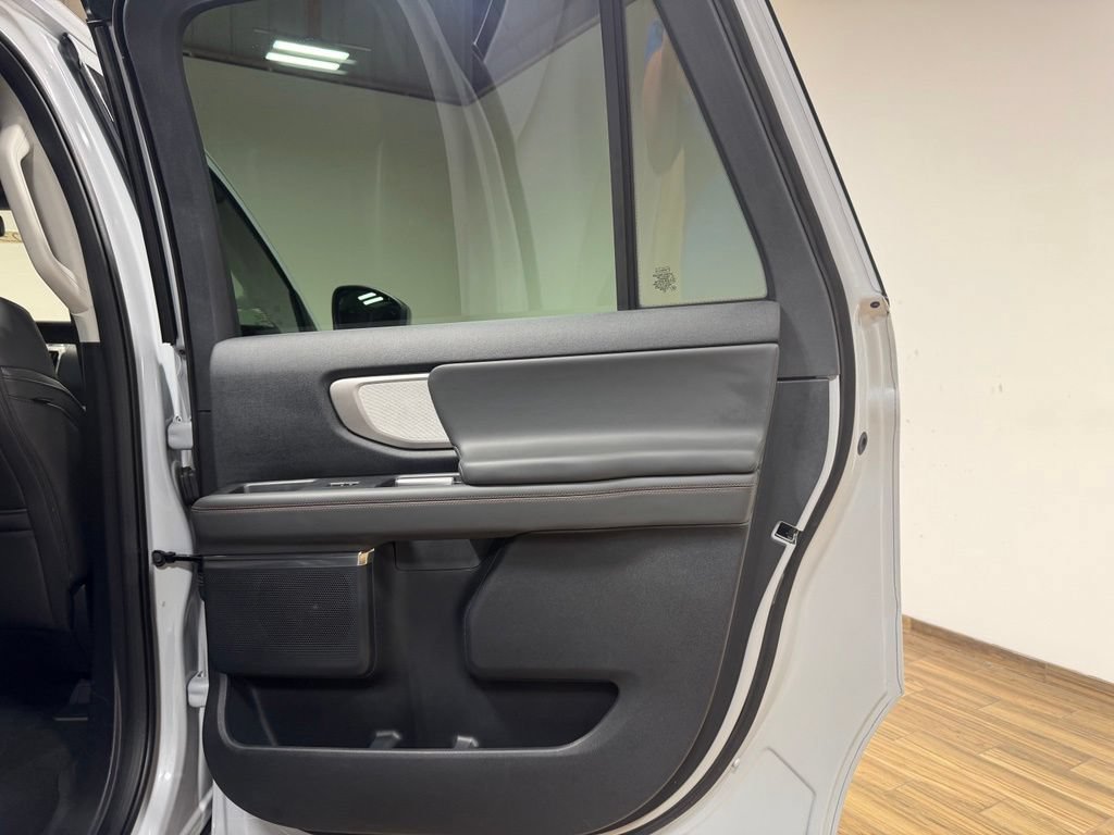 Certified 2025 Ford Expedition Max Active AWD/4WD image 19