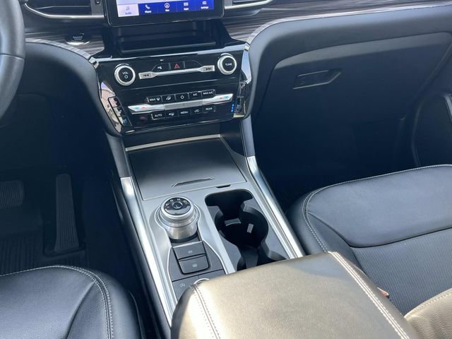 Certified 2023 Ford Explorer Limited w/ Equipment Group 301A image 15