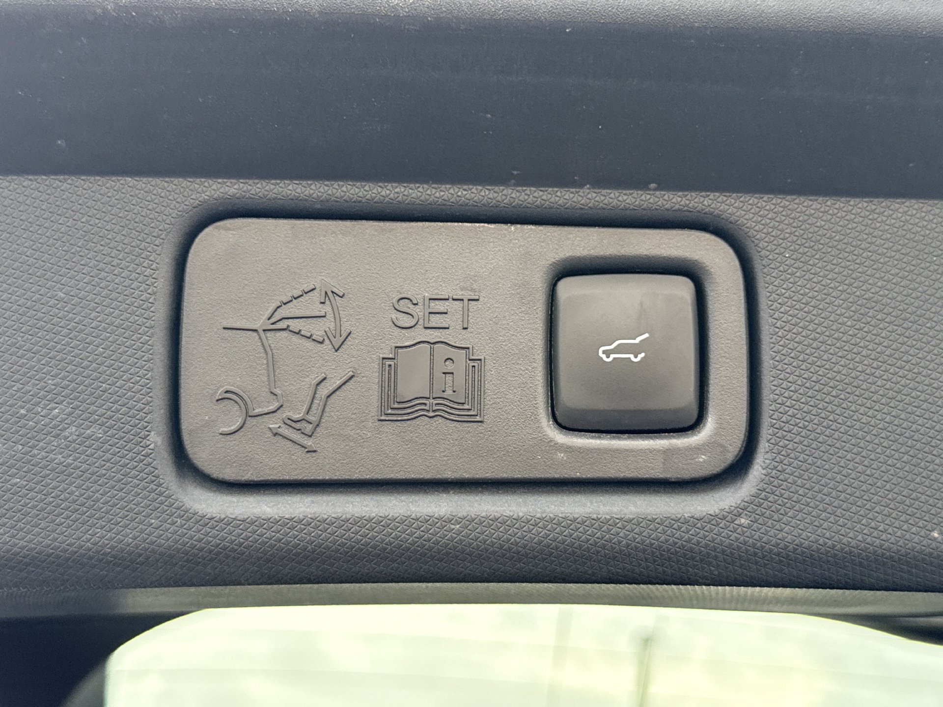 Certified 2023 Ford Mustang Mach-E Premium AWD/4WD image 26
