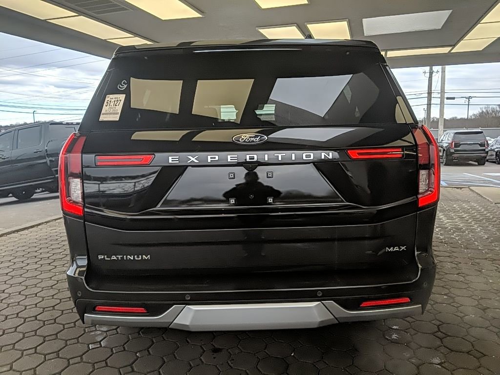 Certified 2025 Ford Expedition Max Platinum image 4