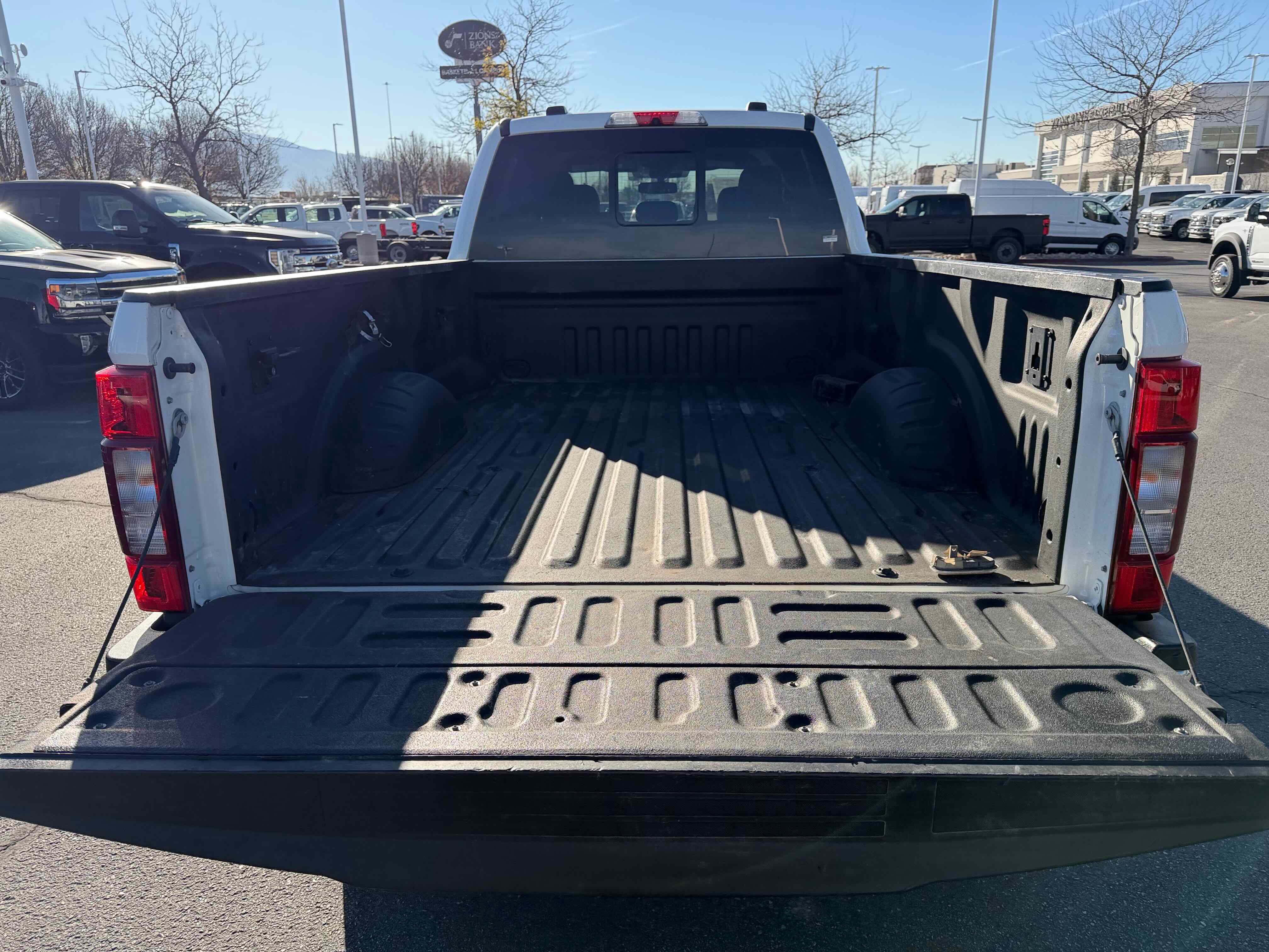 Certified 2020 Ford F350 Lariat w/ Lariat Ultimate Package image 30