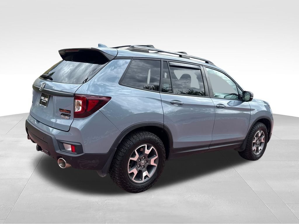 Used 2023 Honda Passport TrailSport image 8