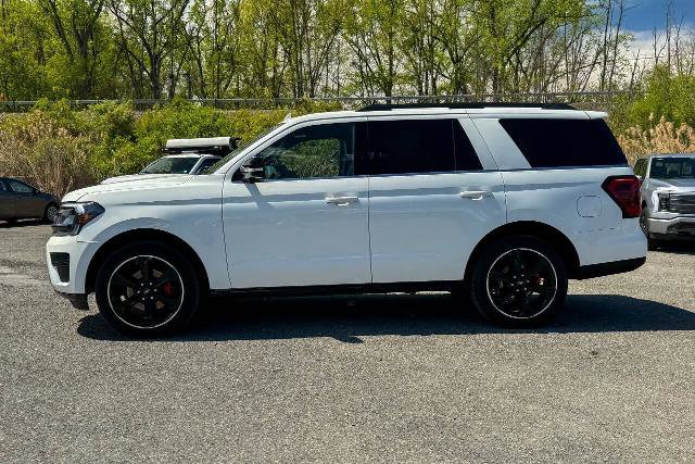 Certified 2023 Ford Expedition Limited AWD/4WD image 7