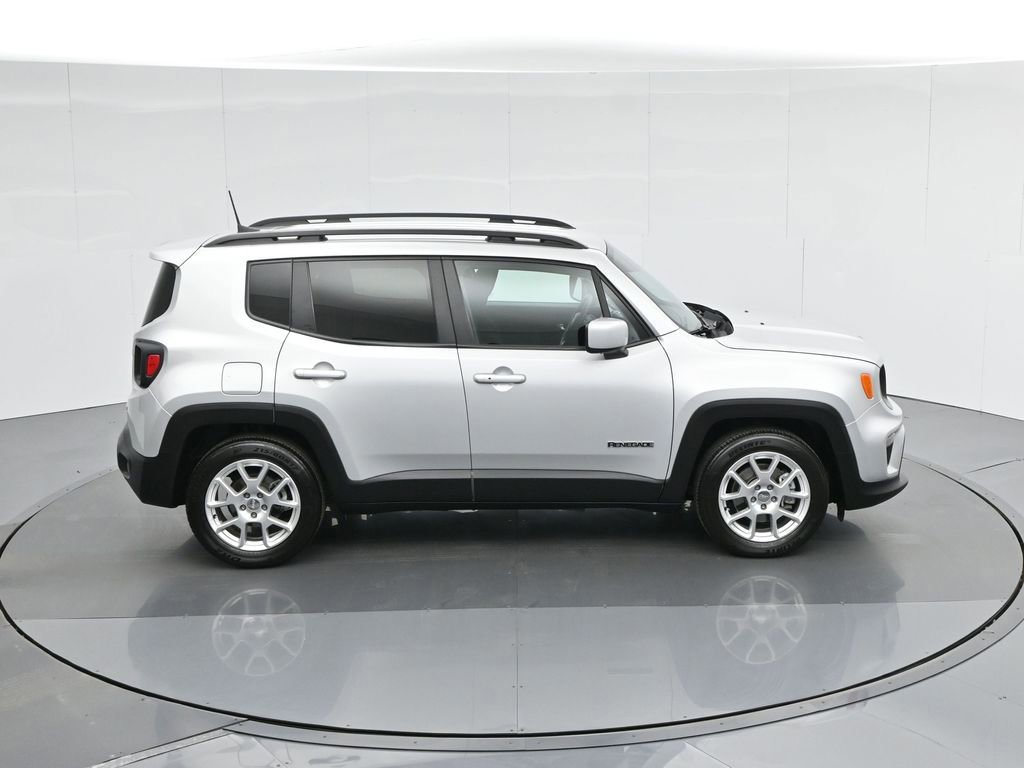 Used 2019 Jeep Renegade Latitude image 11