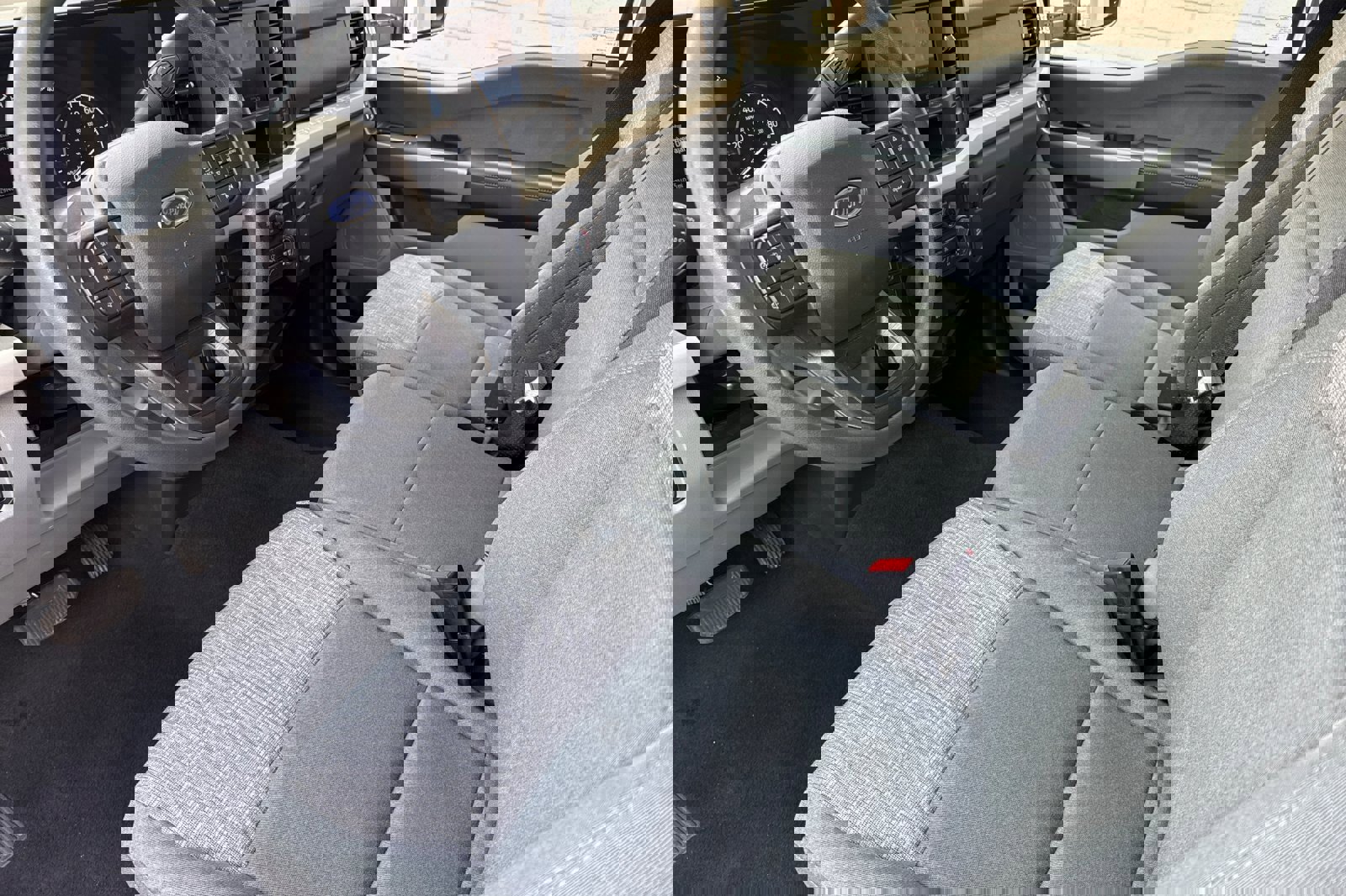 Certified 2025 Ford F250 XLT w/ FX4 Off-Road Package image 11