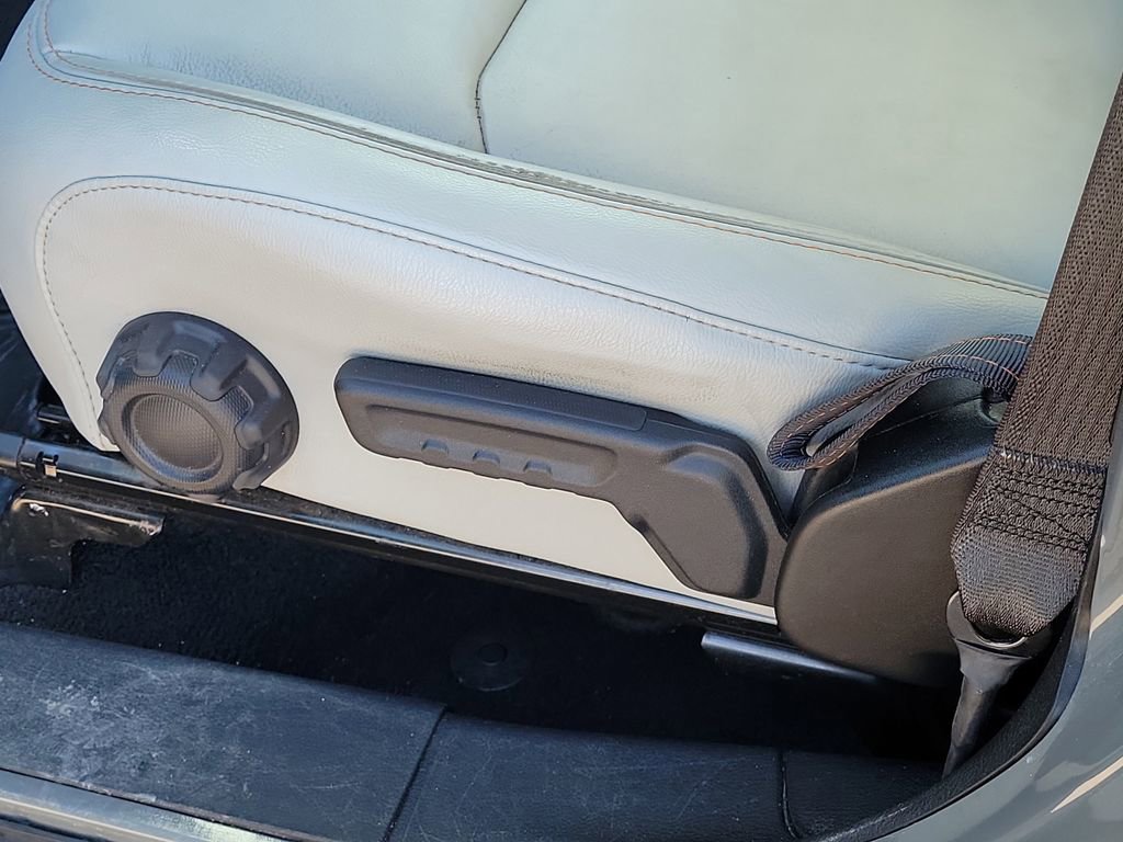 Used 2020 Jeep Gladiator Mojave AWD/4WD image 23