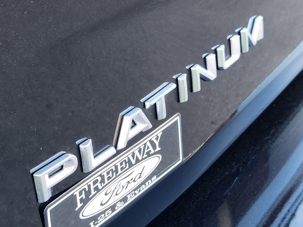 Certified 2025 Ford Expedition Platinum AWD/4WD image 17