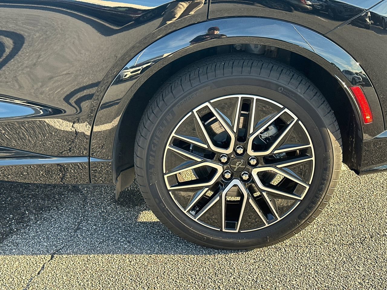 Certified 2024 Ford Mustang Mach-E Premium image 23