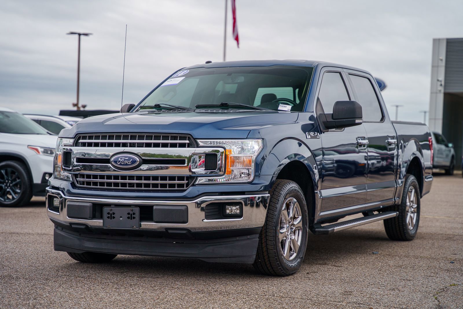 Certified 2018 Ford F150 XLT w/ Equipment Group 302A Luxury RWD image 3