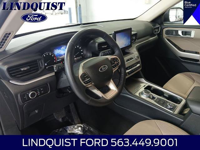 Certified 2024 Ford Explorer XLT AWD/4WD image 11