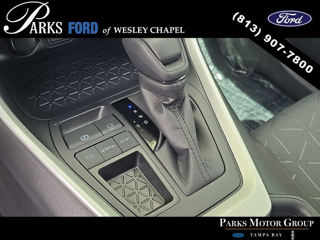 Used 2025 Toyota RAV4 XLE w/ Convenience Package image 26