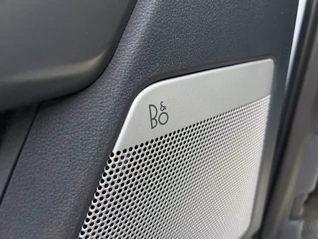 Certified 2023 Ford F250 Lariat w/ Tremor Off-Road Package image 9