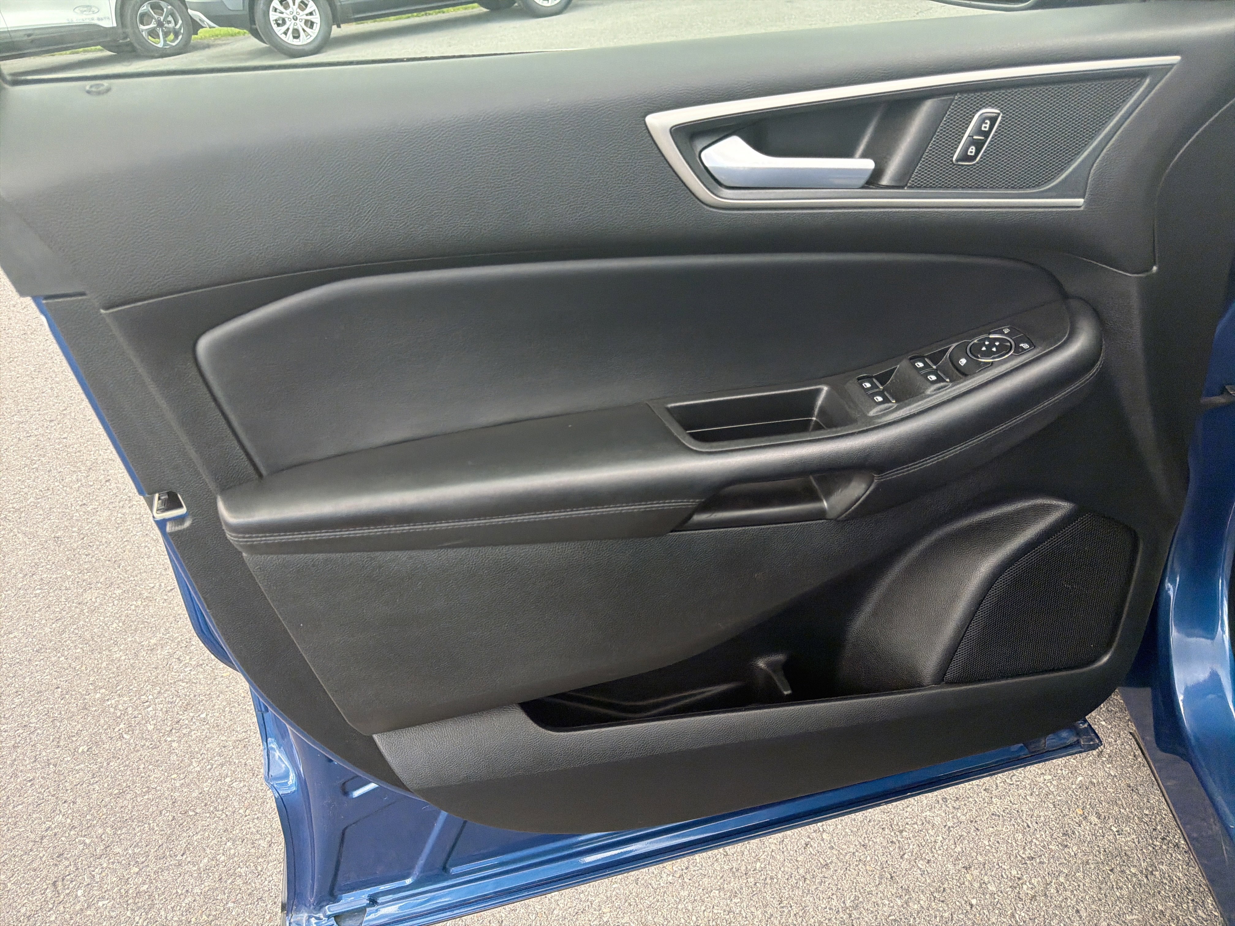 Certified 2023 Ford Edge SEL AWD/4WD image 15