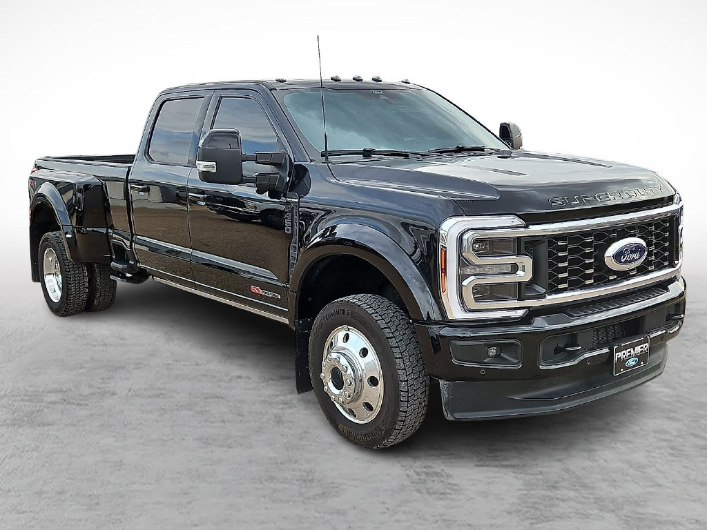Certified 2026 Ford F450 Platinum w/ FX4 Off-Road Package