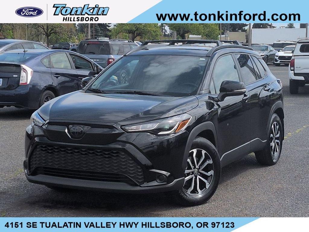 Used 2025 Toyota Corolla Cross AWD Hybrid w/ Moonroof Package