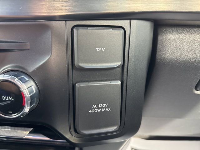 Certified 2025 Ford F350 Lariat w/ Chrome Package image 27