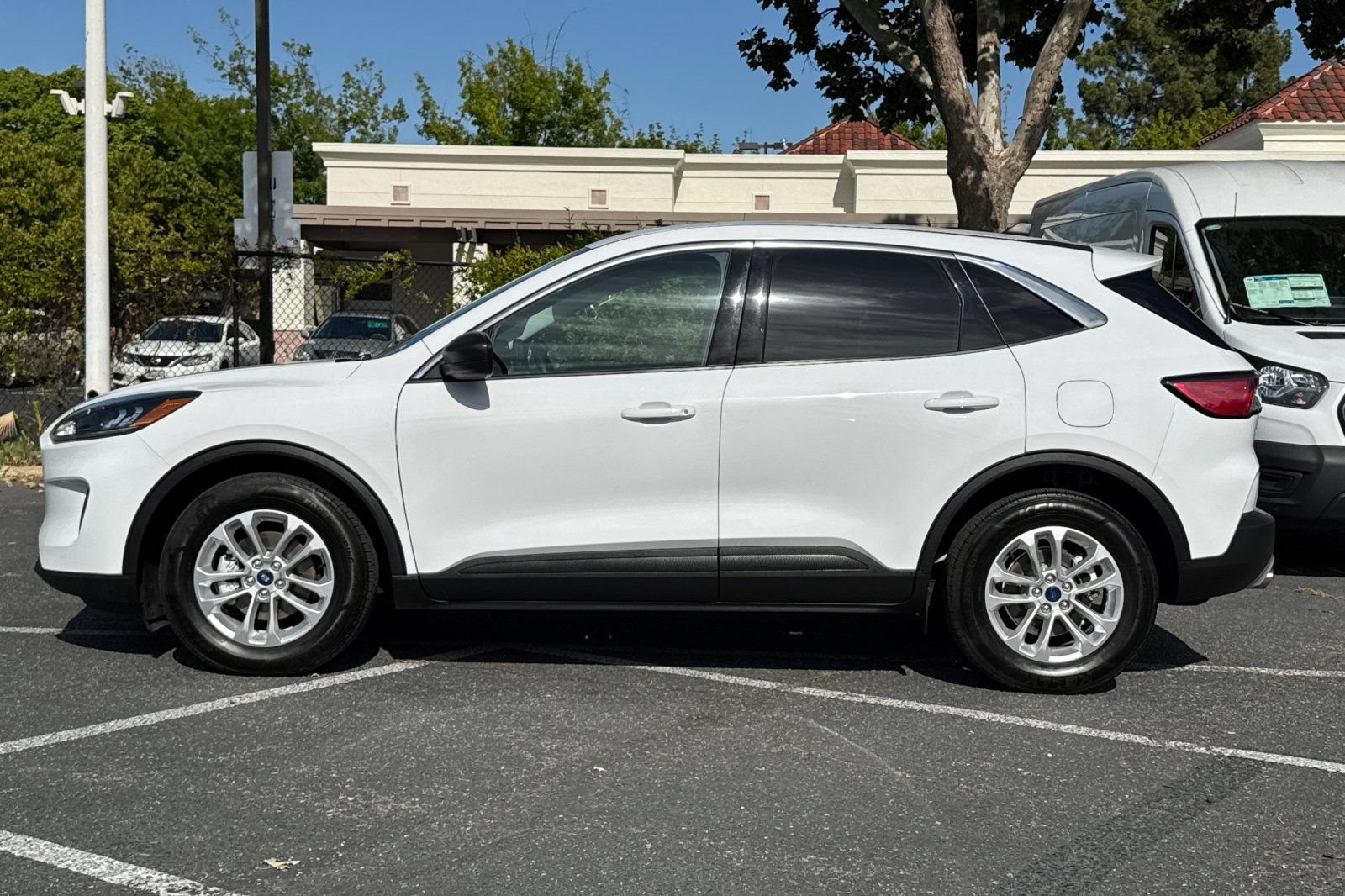 Certified 2022 Ford Escape SE FWD image 8
