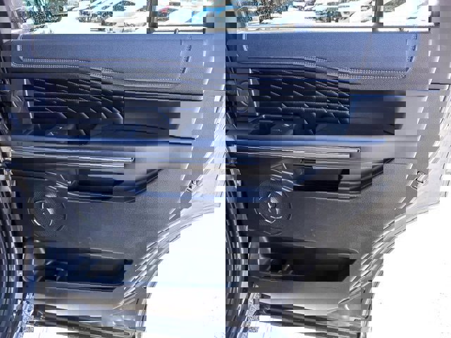 Certified 2019 Ford Expedition Platinum image 32