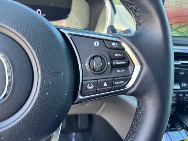 Used 2025 Acura MDX SH-AWD w/ Technology Package image 18