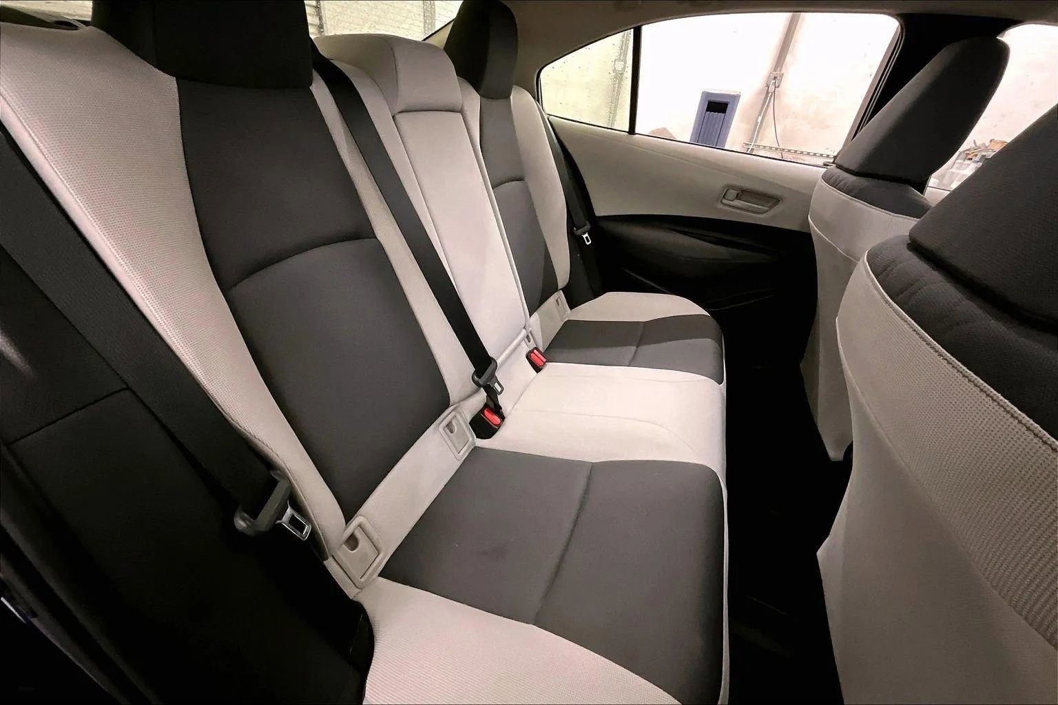 Used 2024 Toyota Corolla LE image 26