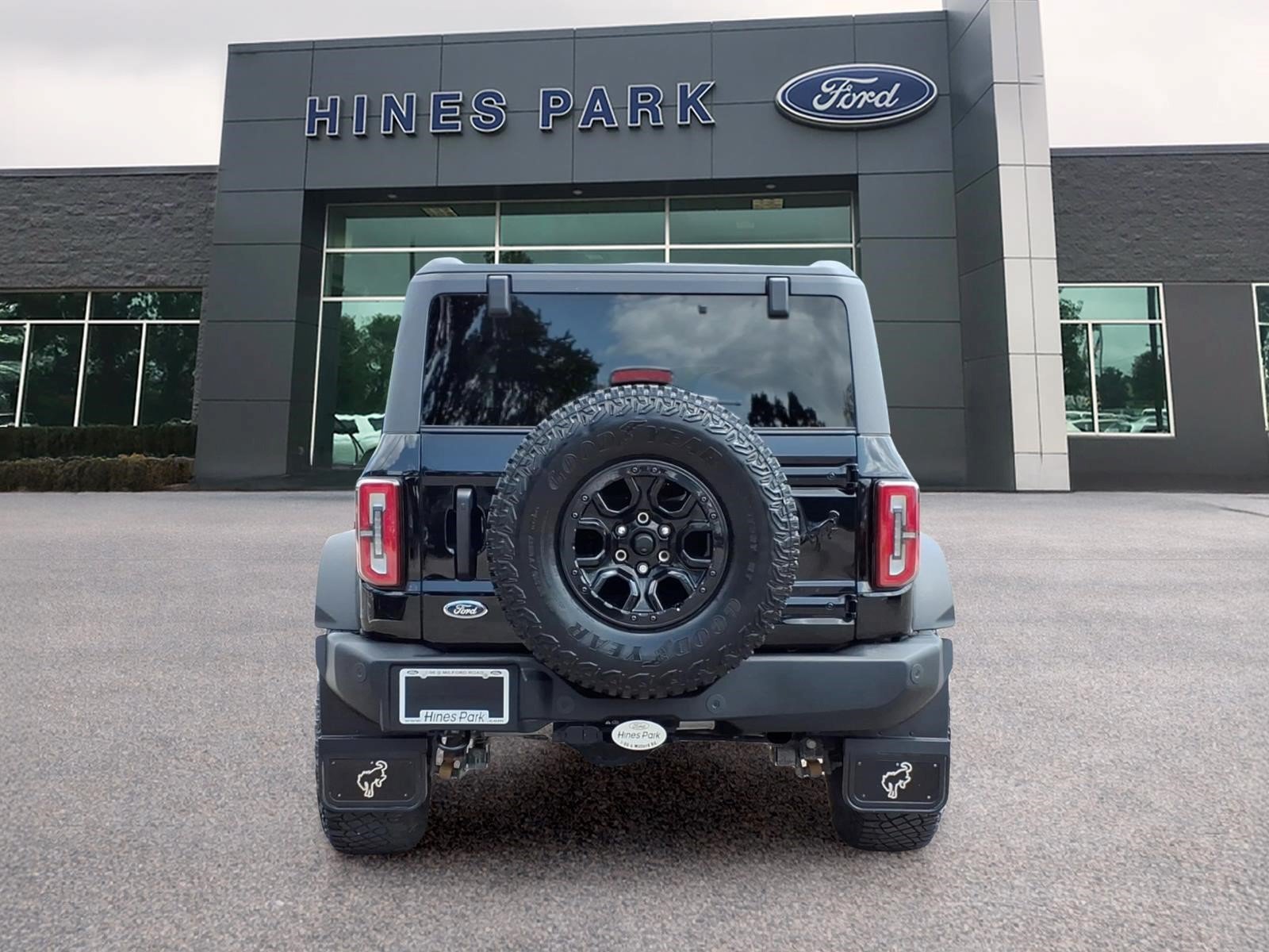Certified 2022 Ford Bronco Wildtrak AWD/4WD image 6