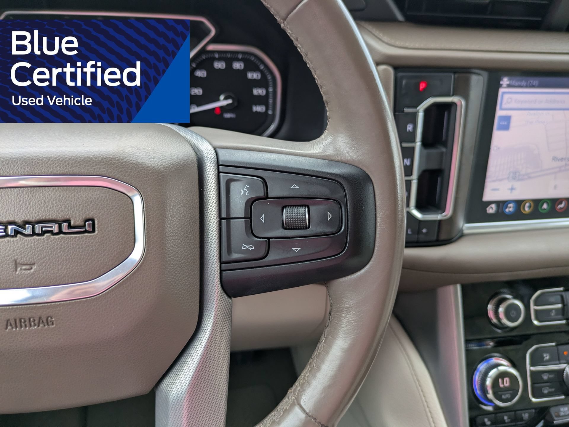 Used 2021 GMC Yukon Denali w/ Denali Premium Package AWD/4WD image 35