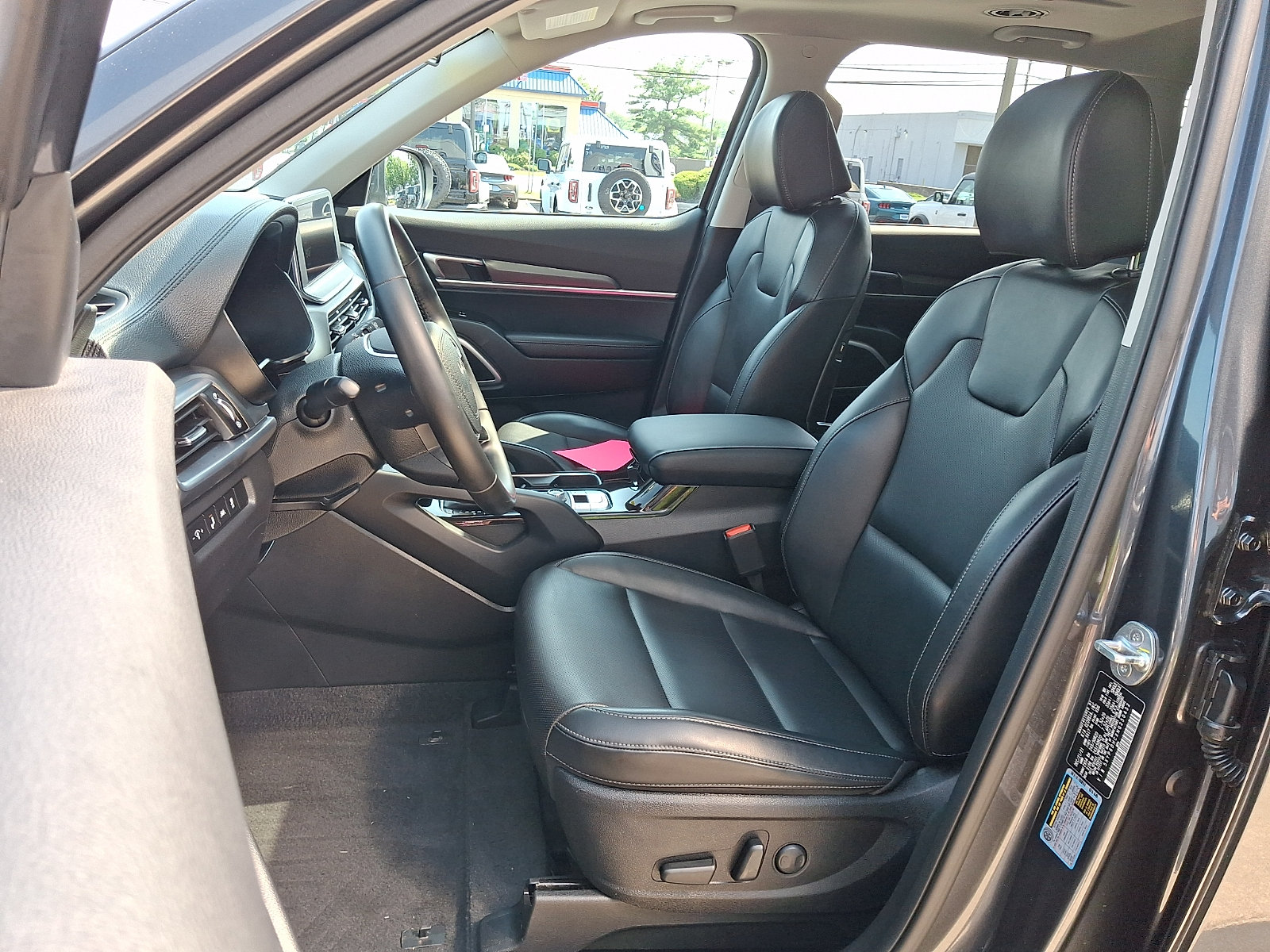 Used 2022 Kia Telluride S AWD/4WD image 15