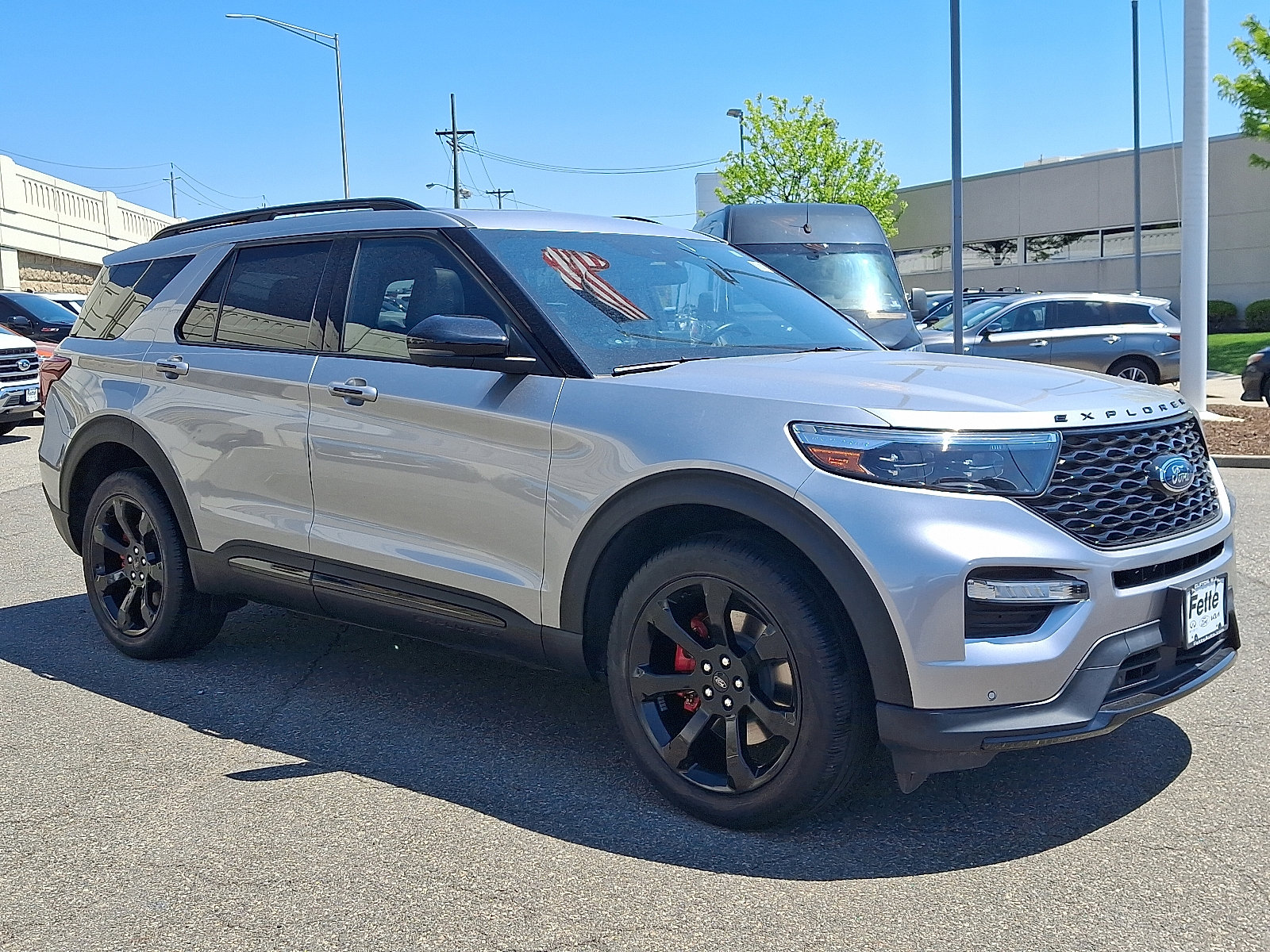 Certified 2022 Ford Explorer ST w/ Equipment Group 401A AWD/4WD image 3