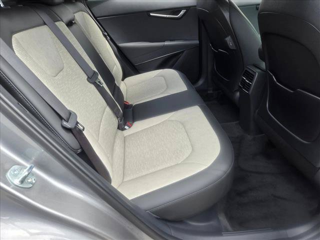 Used 2025 Kia Niro FWD image 18