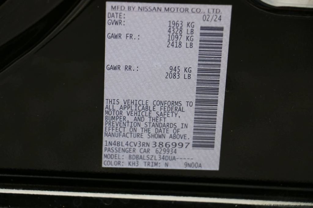 Used 2024 Nissan Altima 2.5 SR FWD image 33