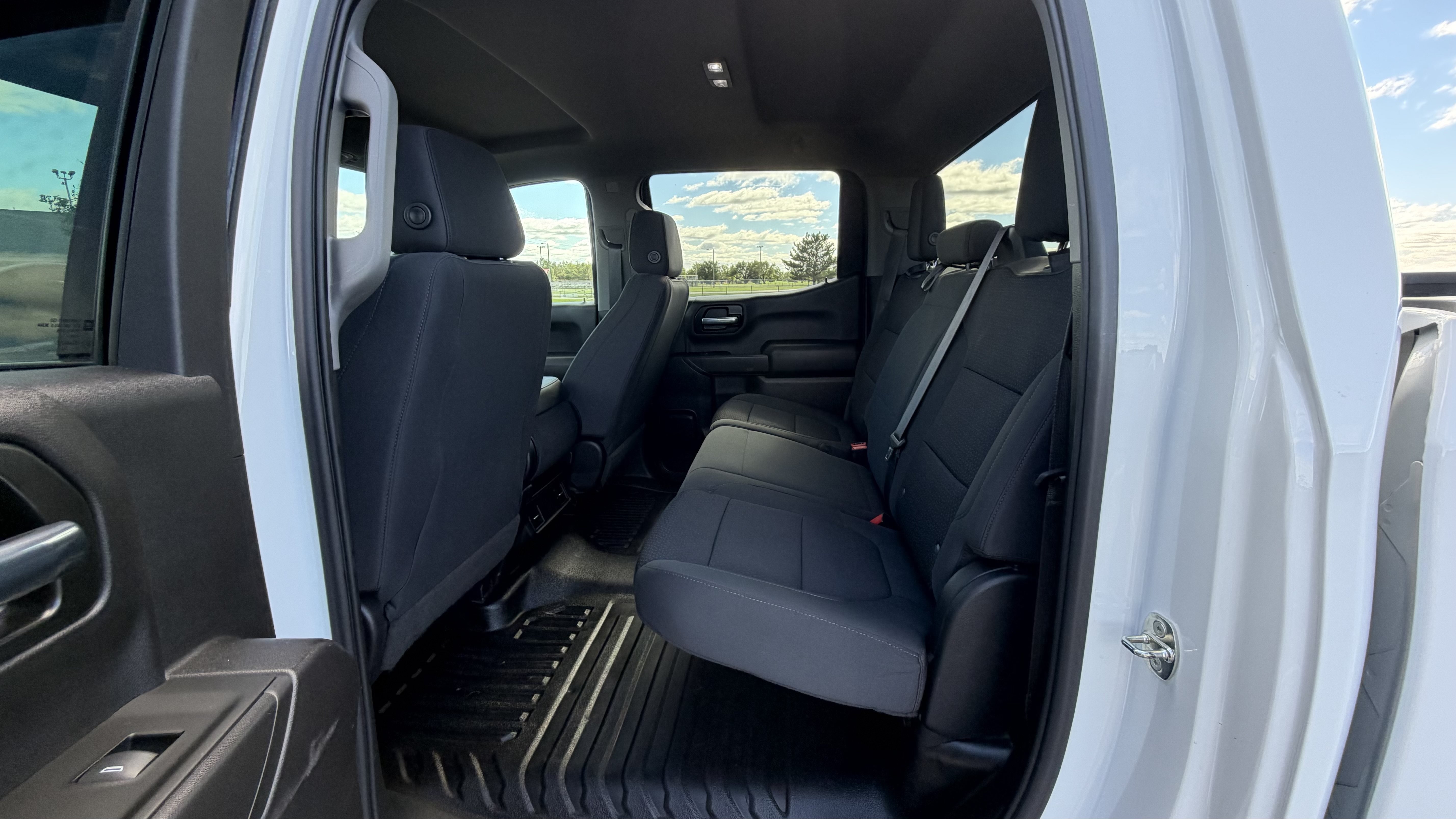 Used 2021 Chevrolet Silverado 1500 W/T w/ WT Fleet Convenience Package AWD/4WD image 17