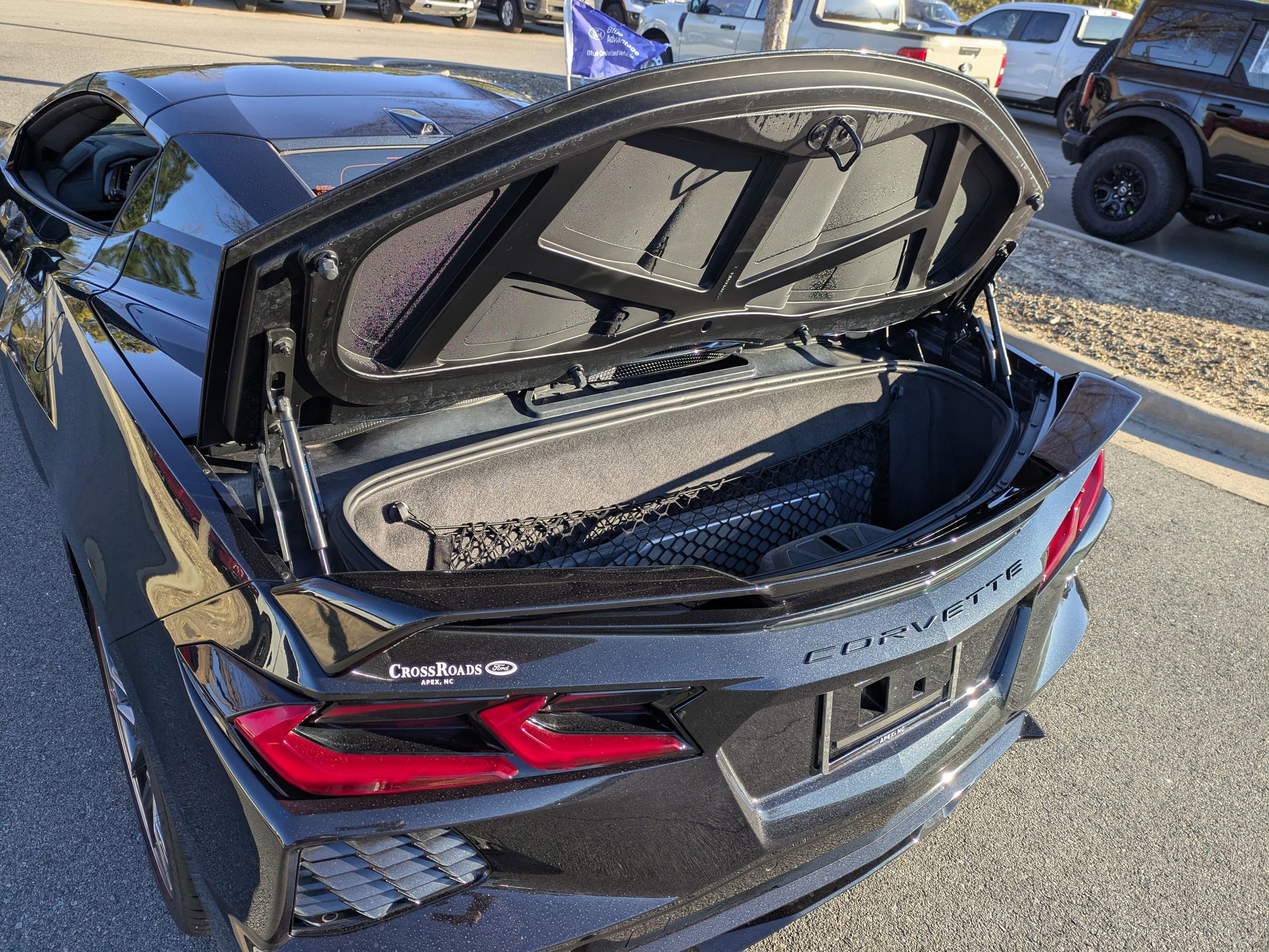 Used 2023 Chevrolet Corvette 3LT w/ Z51 Performance Package image 29