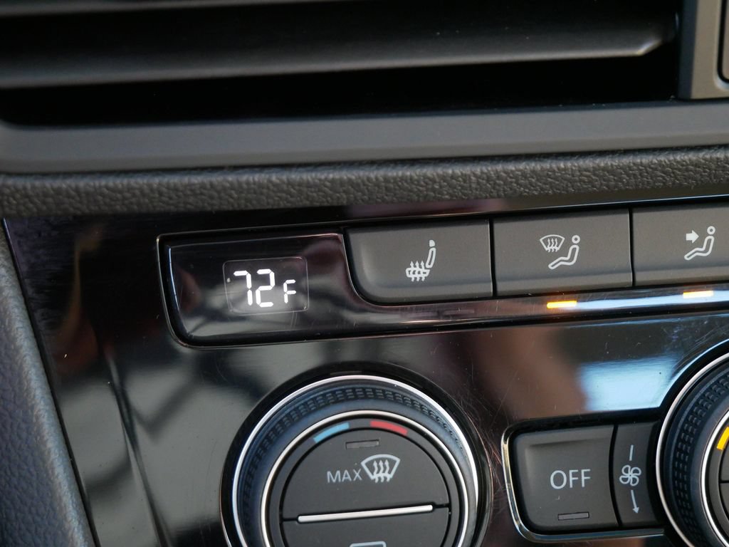 Used 2019 Volkswagen Jetta SE FWD image 26