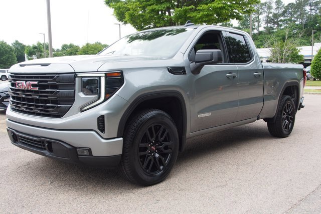 Used 2023 GMC Sierra 1500 Elevation AWD/4WD image 3