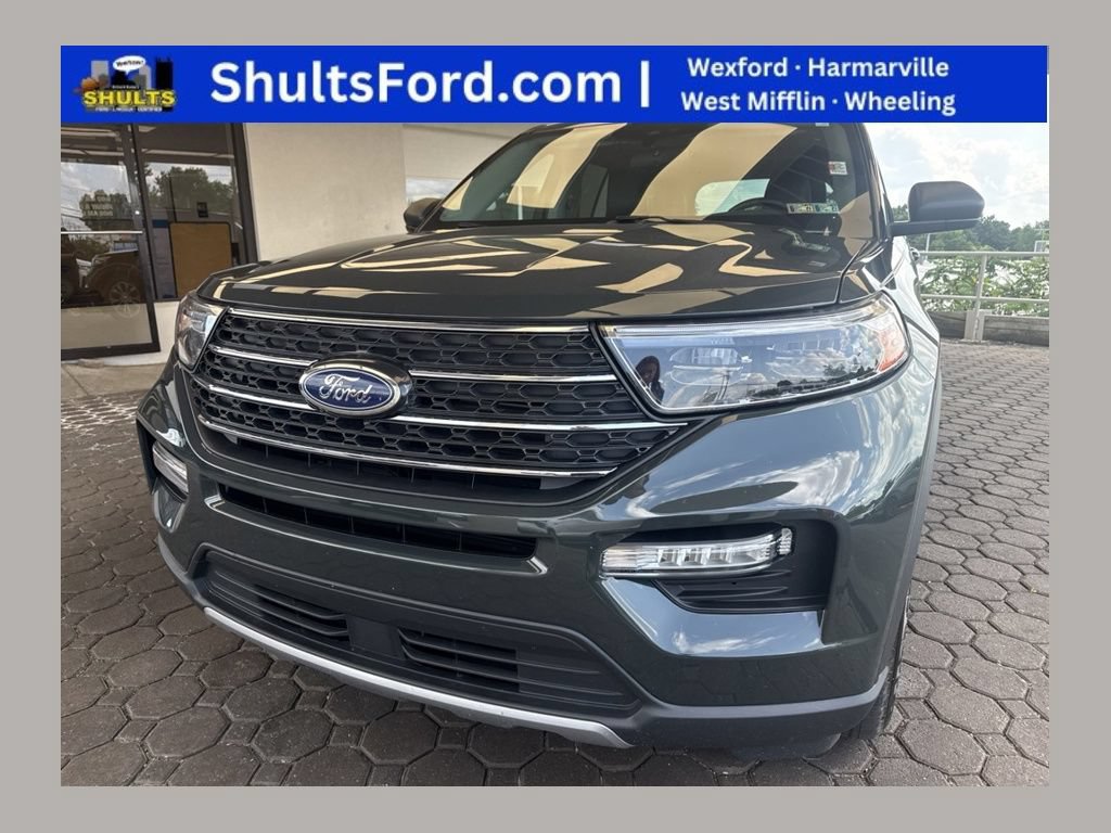 Certified 2023 Ford Explorer XLT w/ Equipment Group 202A