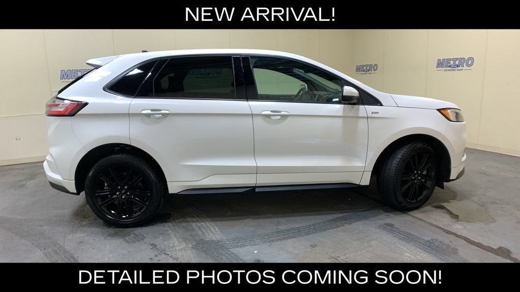 Certified 2024 Ford Edge ST-Line AWD/4WD image 2