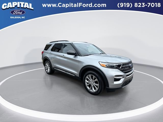 Certified 2023 Ford Explorer XLT w/ Equipment Group 202A image 8