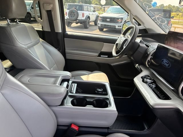 Certified 2025 Ford Expedition Active AWD/4WD image 68