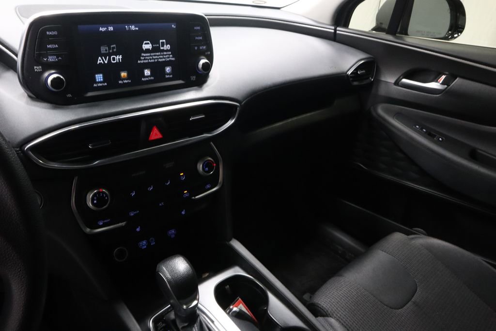 Used 2020 Hyundai Santa Fe SEL FWD image 30