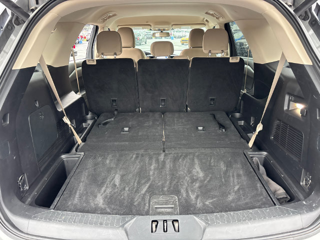 Certified 2021 Ford Explorer 4WD w/ Class III Trailer Tow Package image 9