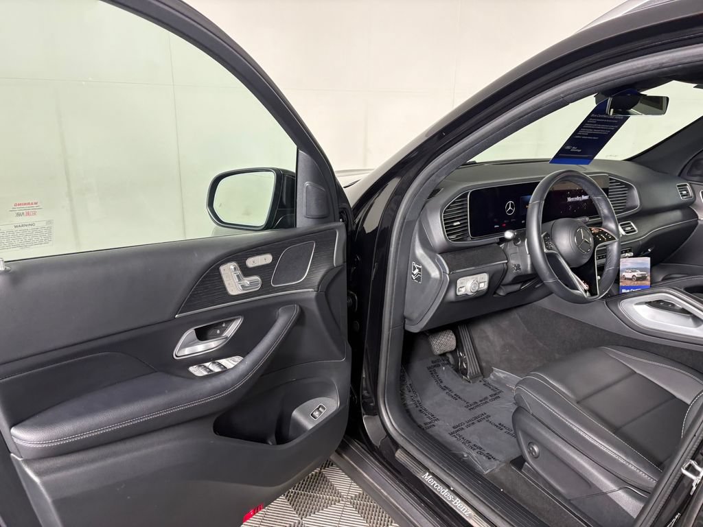 Used 2025 Mercedes-Benz GLE 350 4MATIC image 12