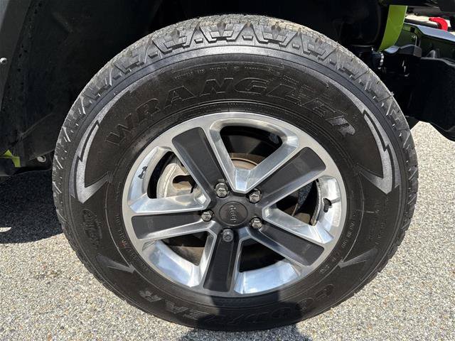 Used 2021 Jeep Wrangler Sport AWD/4WD image 17