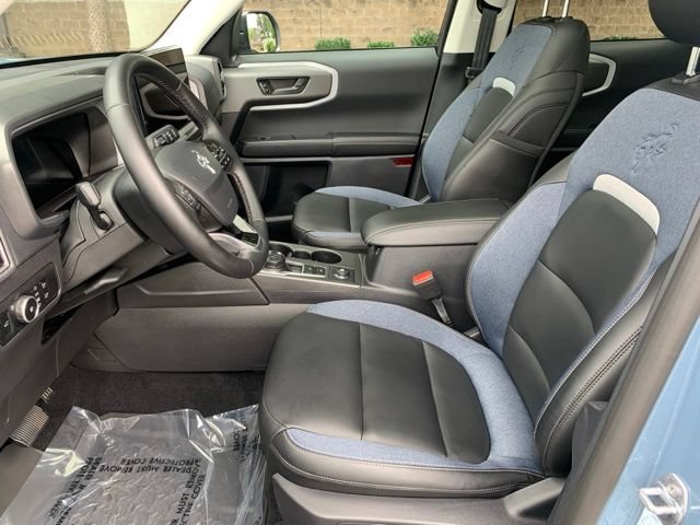 Certified 2025 Ford Bronco Sport Outer Banks w/ Outer Banks Tech Package+ AWD/4WD image 15