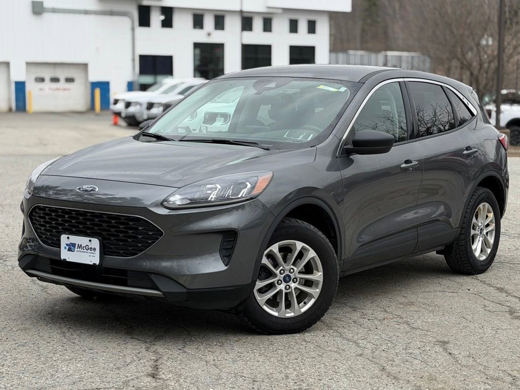 Certified 2022 Ford Escape SE w/ Convenience Package AWD/4WD image 1